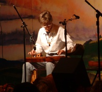 Sue performing at the Sawdust Festival 2005